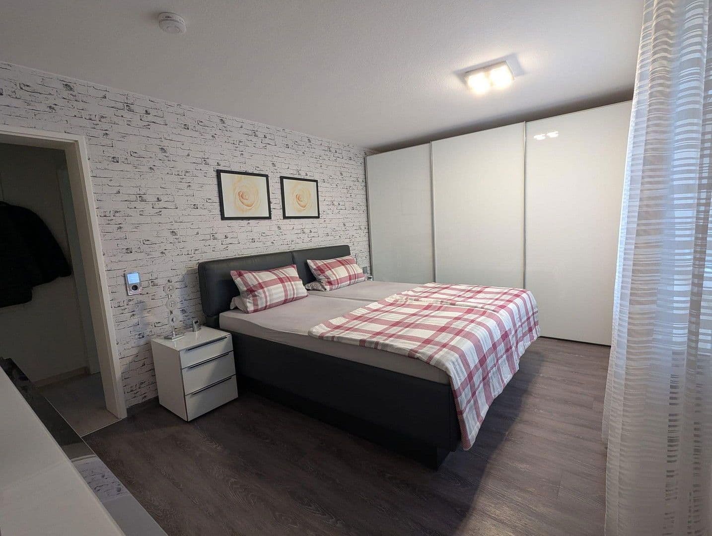 Prodej bytu 4+kk 93 m², Filderstadt, Bádensko-Württembersko Prodej bytu 4+kk 93 m², Filderstadt, Bádensko-Württembersko