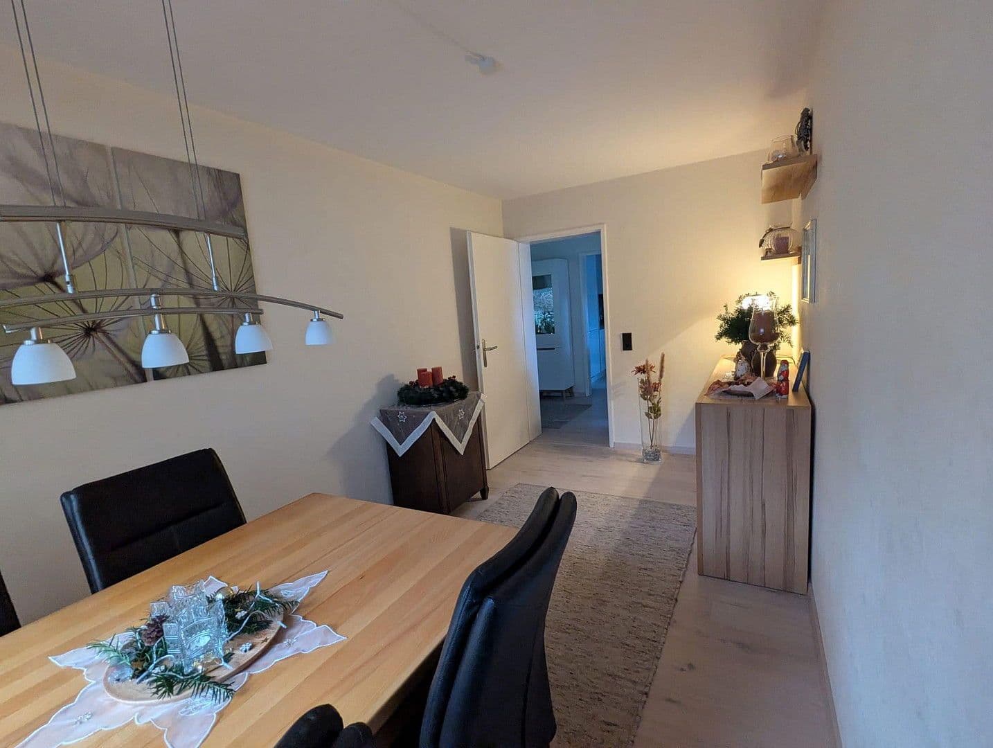 Prodej bytu 4+kk 93 m², Filderstadt, Bádensko-Württembersko Prodej bytu 4+kk 93 m², Filderstadt, Bádensko-Württembersko