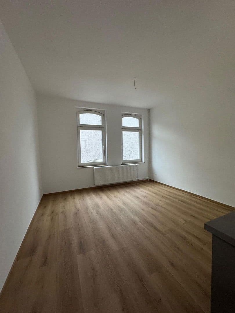 Pronájem bytu 5+1 126 m², Schützenstrasse 8A, Sarstedt, Dolní Sasko Pronájem bytu 5+1 126 m², Schützenstrasse 8A, Sarstedt, Dolní Sasko