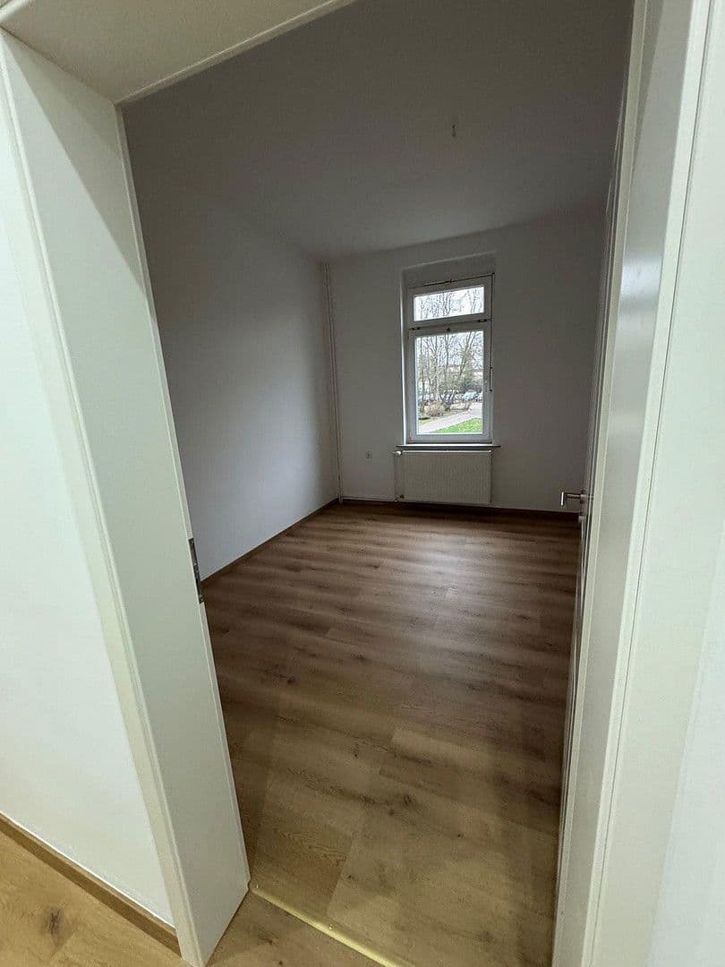Pronájem bytu 5+1 126 m², Schützenstrasse 8A, Sarstedt, Dolní Sasko Pronájem bytu 5+1 126 m², Schützenstrasse 8A, Sarstedt, Dolní Sasko