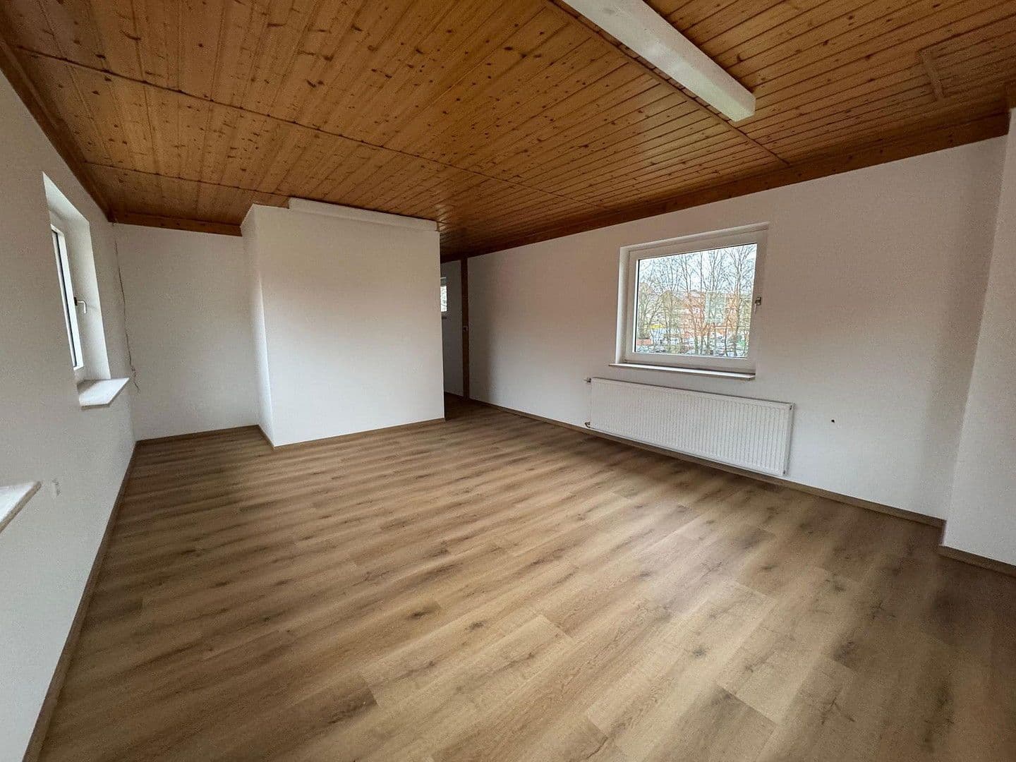 Pronájem bytu 5+1 126 m², Schützenstrasse 8A, Sarstedt, Dolní Sasko Pronájem bytu 5+1 126 m², Schützenstrasse 8A, Sarstedt, Dolní Sasko