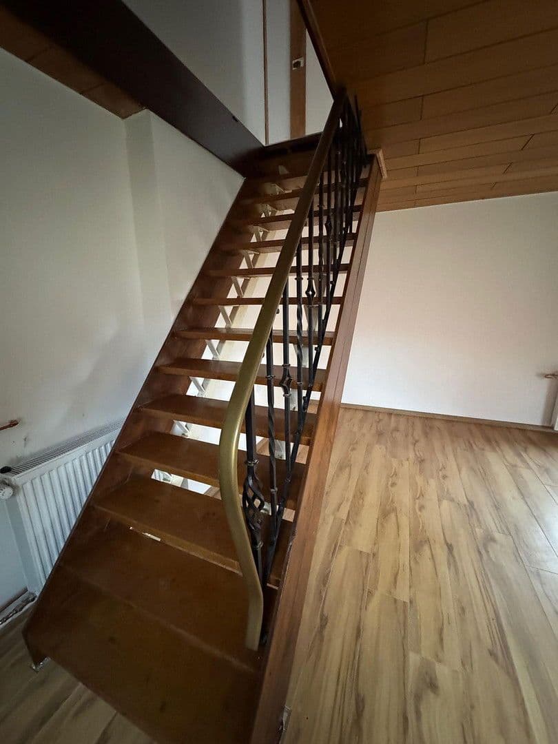 Pronájem bytu 5+1 126 m², Schützenstrasse 8A, Sarstedt, Dolní Sasko Pronájem bytu 5+1 126 m², Schützenstrasse 8A, Sarstedt, Dolní Sasko