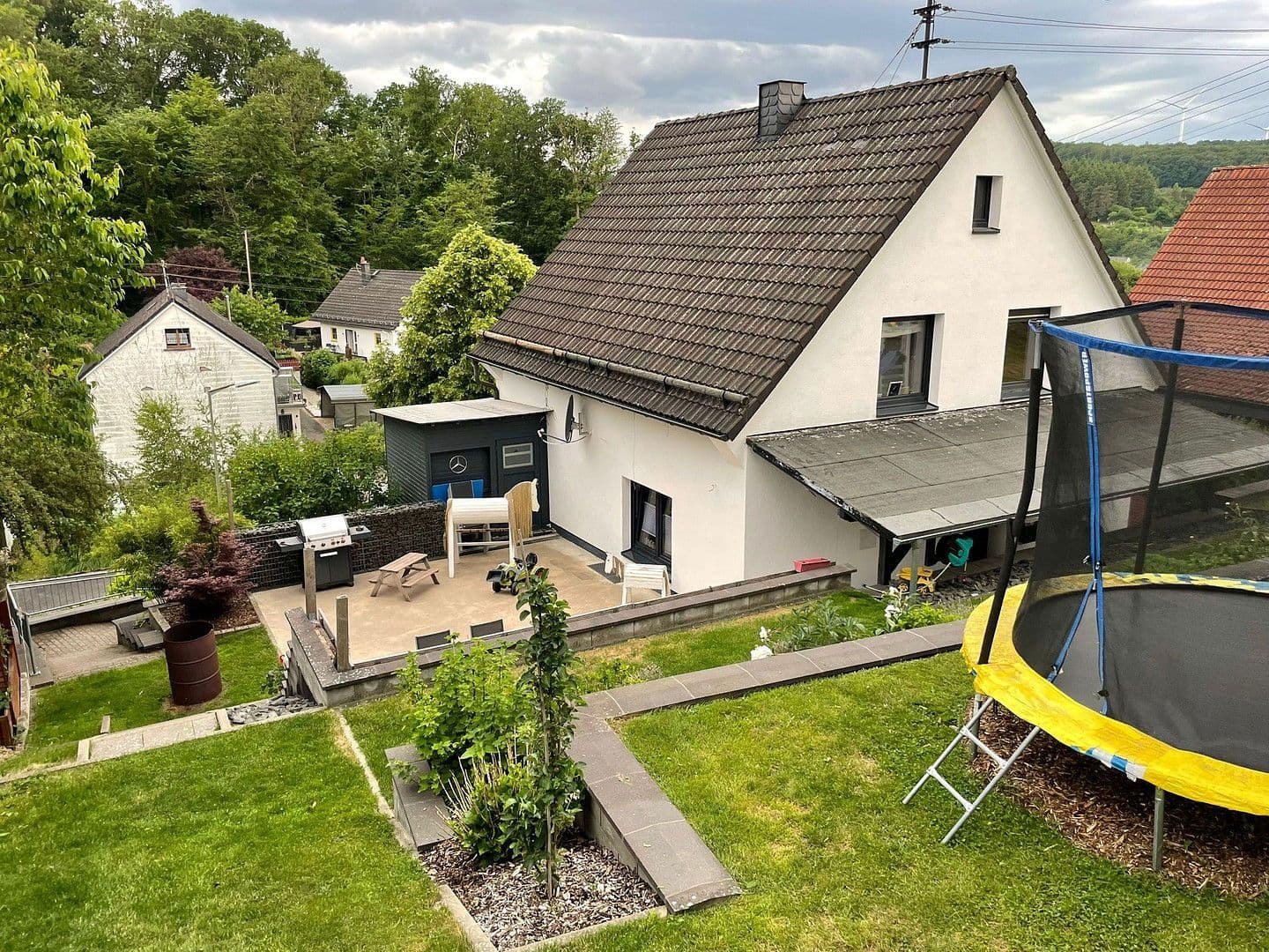 Prodej domu 94 m², pozemek 699 m², Bindweider Straße 13, Steinebach/Sieg, Porýní-Falc Prodej domu 94 m², pozemek 699 m², Bindweider Straße 13, Steinebach/Sieg, Porýní-Falc
