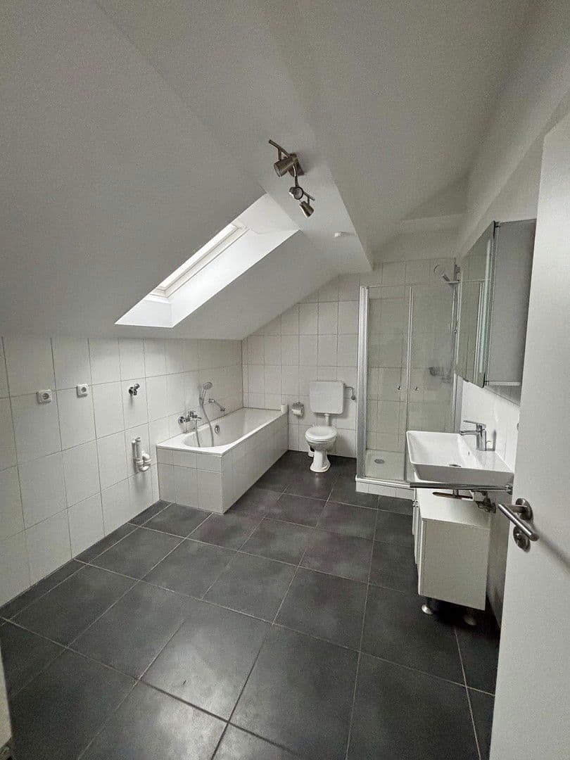 Pronájem bytu 2+1 65 m², Ampfing, Bavorsko Pronájem bytu 2+1 65 m², Ampfing, Bavorsko