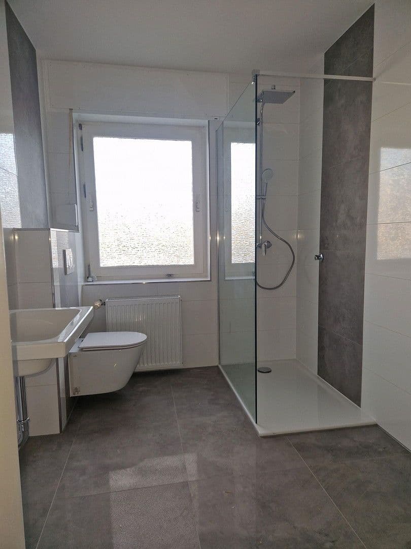 Pronájem bytu 2+kk 52 m², Lipperheidstr. 112, Oberhausen, Severní Porýní-Vestfálsko Pronájem bytu 2+kk 52 m², Lipperheidstr. 112, Oberhausen, Severní Porýní-Vestfálsko