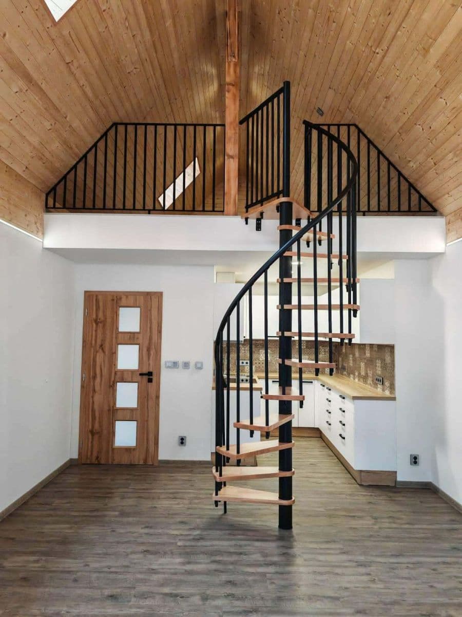 Prodej domu 107 m², pozemek 599 m², Petroupim, Středočeský kraj Prodej domu 107 m², pozemek 599 m², Petroupim, Středočeský kraj