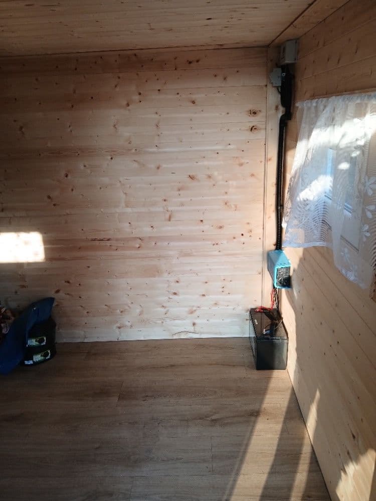 Prodej chaty, chalupy 12 m², pozemek 200 m², 26815, Klášter Hradiště nad Jizerou, Středočeský kraj Prodej chaty, chalupy 12 m², pozemek 200 m², 26815, Klášter Hradiště nad Jizerou, Středočeský kraj