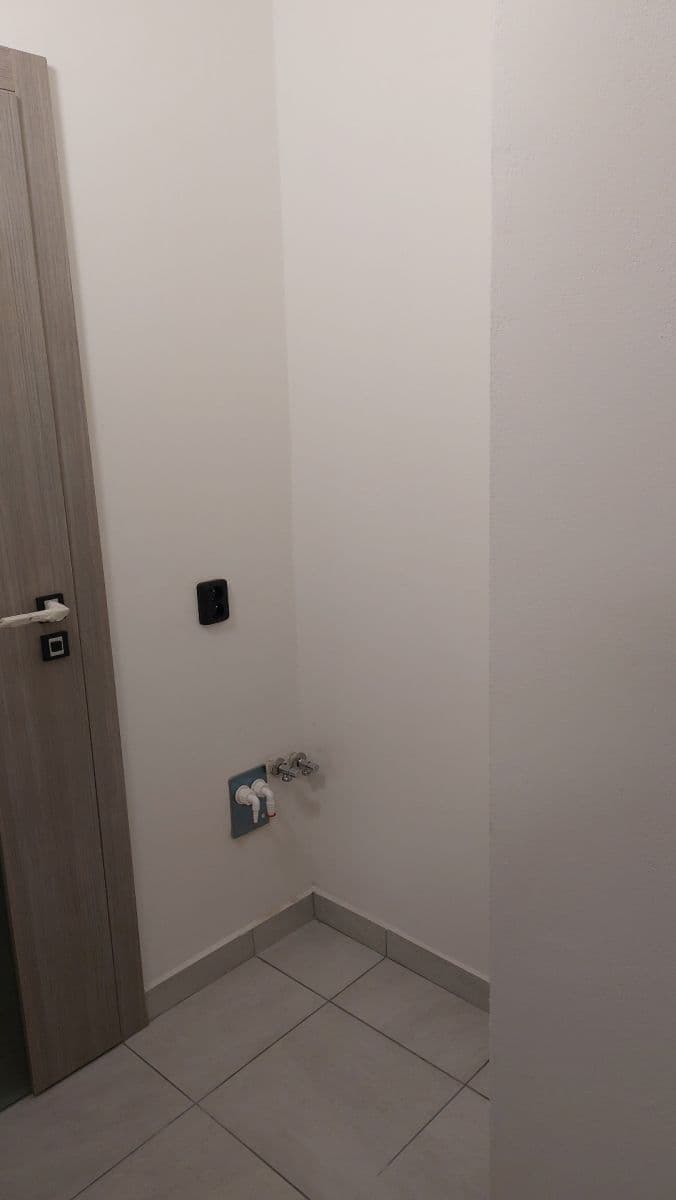 Pronájem bytu 3+1 74 m², Dukelská, Ústí nad Orlicí, Pardubický kraj Pronájem bytu 3+1 74 m², Dukelská, Ústí nad Orlicí, Pardubický kraj