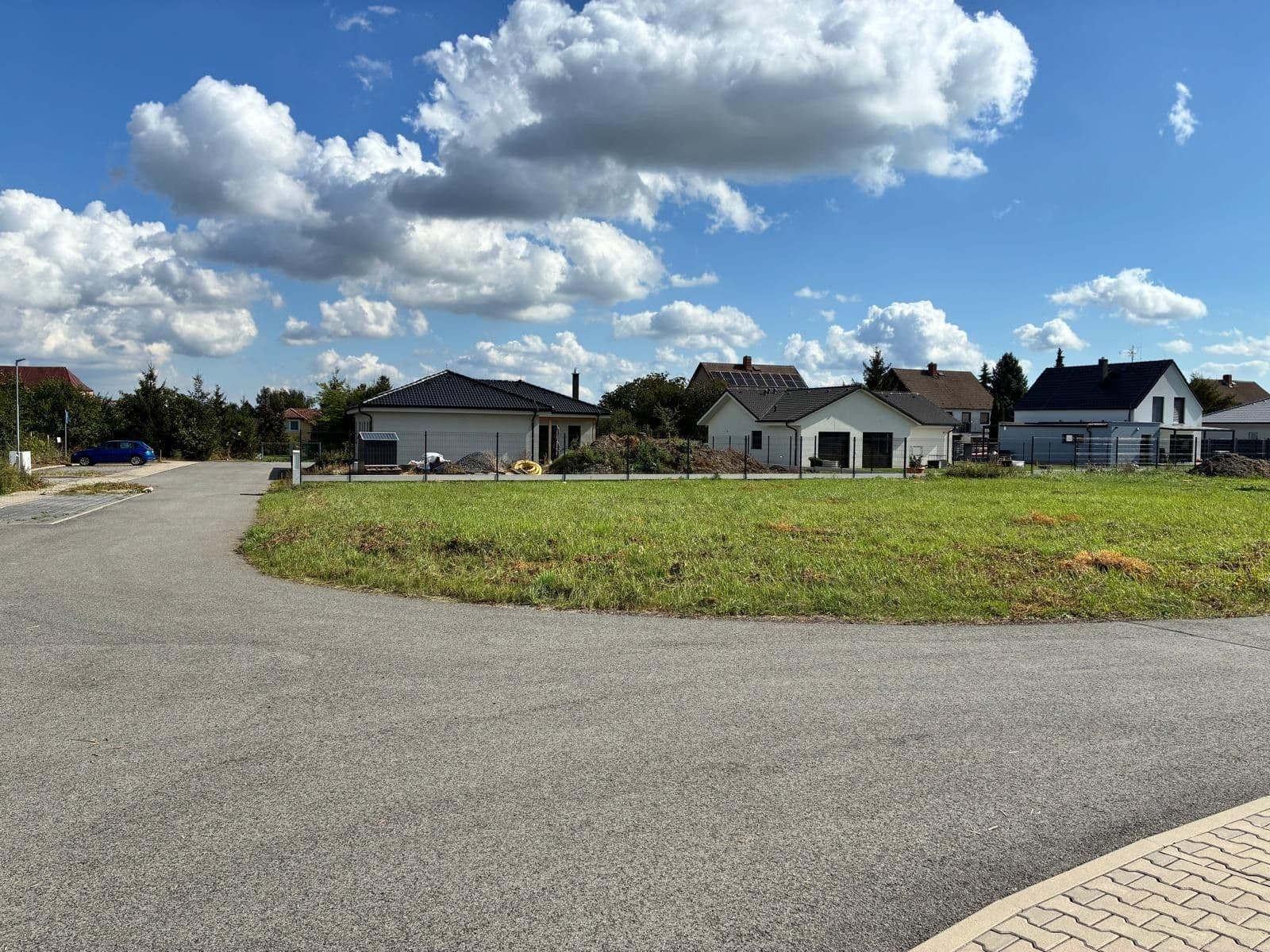 Prodej pozemku 751 m², Jizerní Vtelno, Středočeský kraj Prodej pozemku 751 m², Jizerní Vtelno, Středočeský kraj