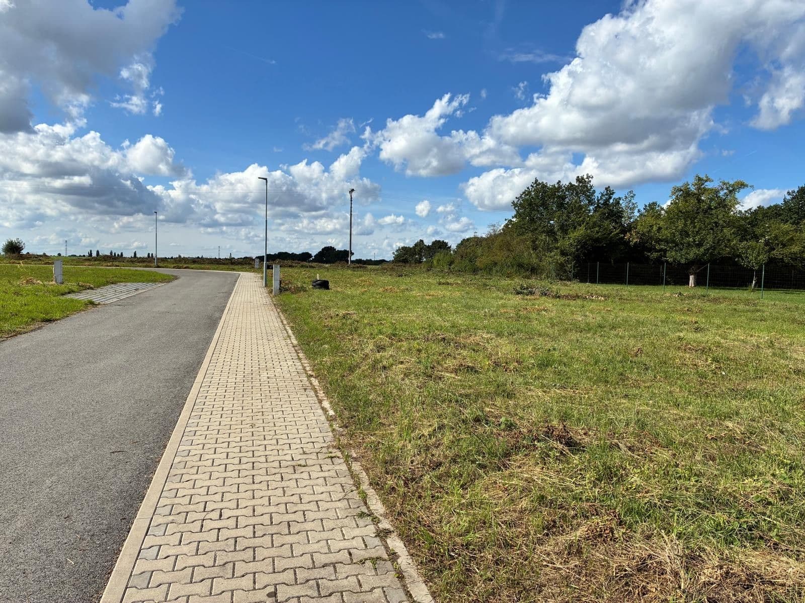 Prodej pozemku 751 m², Jizerní Vtelno, Středočeský kraj Prodej pozemku 751 m², Jizerní Vtelno, Středočeský kraj