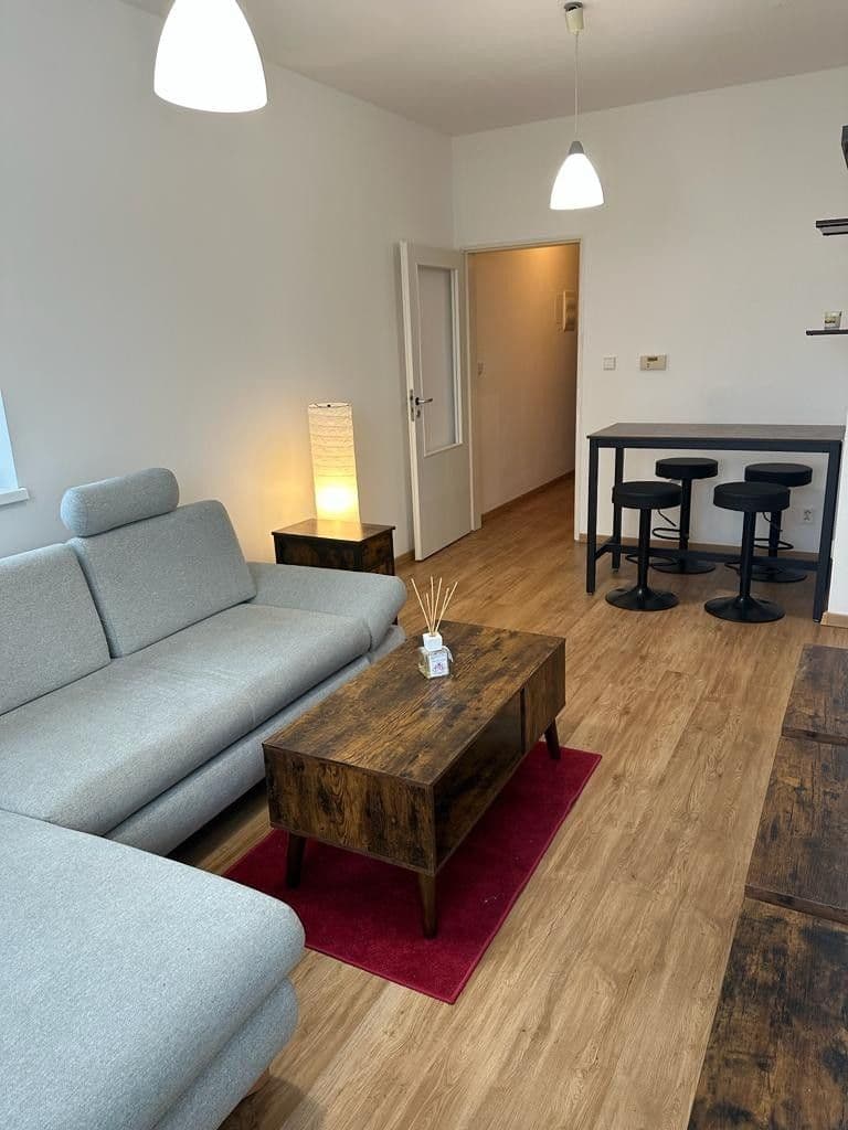 Prodej bytu 2+kk 42 m², U Nemocnice, Brandýs nad Labem-Stará Boleslav, Středočeský kraj Prodej bytu 2+kk 42 m², U Nemocnice, Brandýs nad Labem-Stará Boleslav, Středočeský kraj