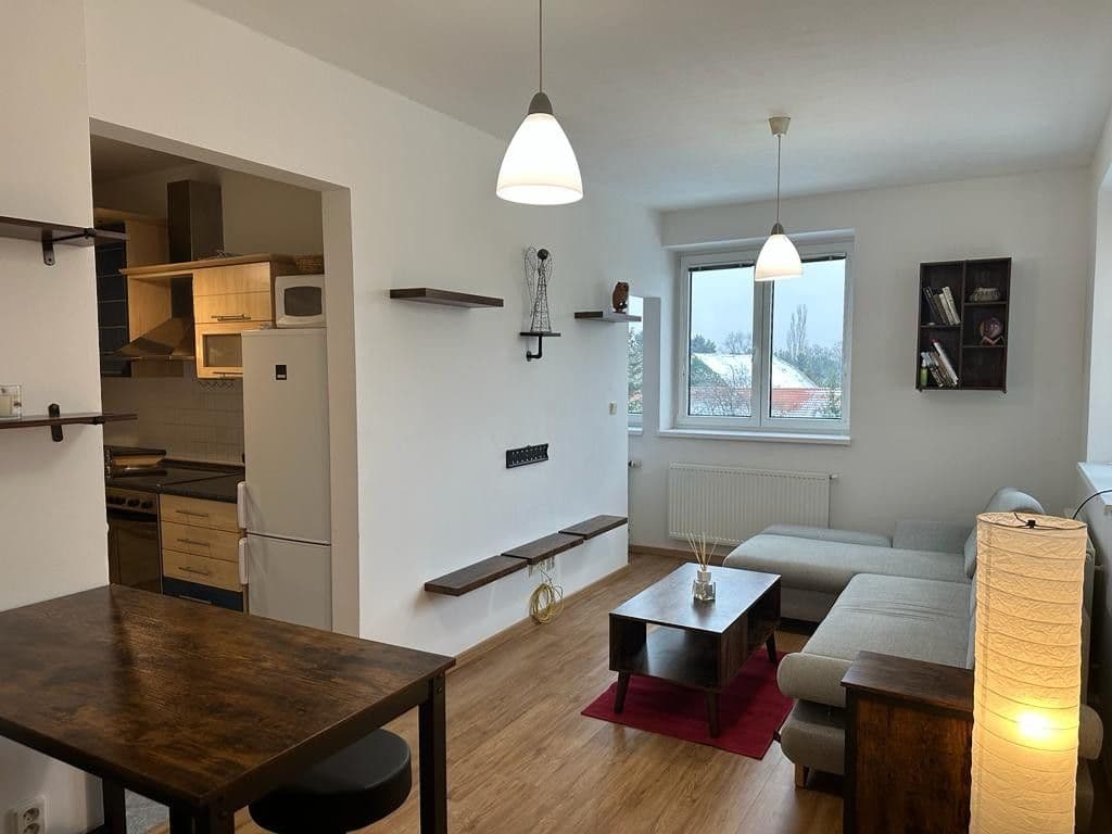 Prodej bytu 2+kk 42 m², U Nemocnice, Brandýs nad Labem-Stará Boleslav, Středočeský kraj Prodej bytu 2+kk 42 m², U Nemocnice, Brandýs nad Labem-Stará Boleslav, Středočeský kraj