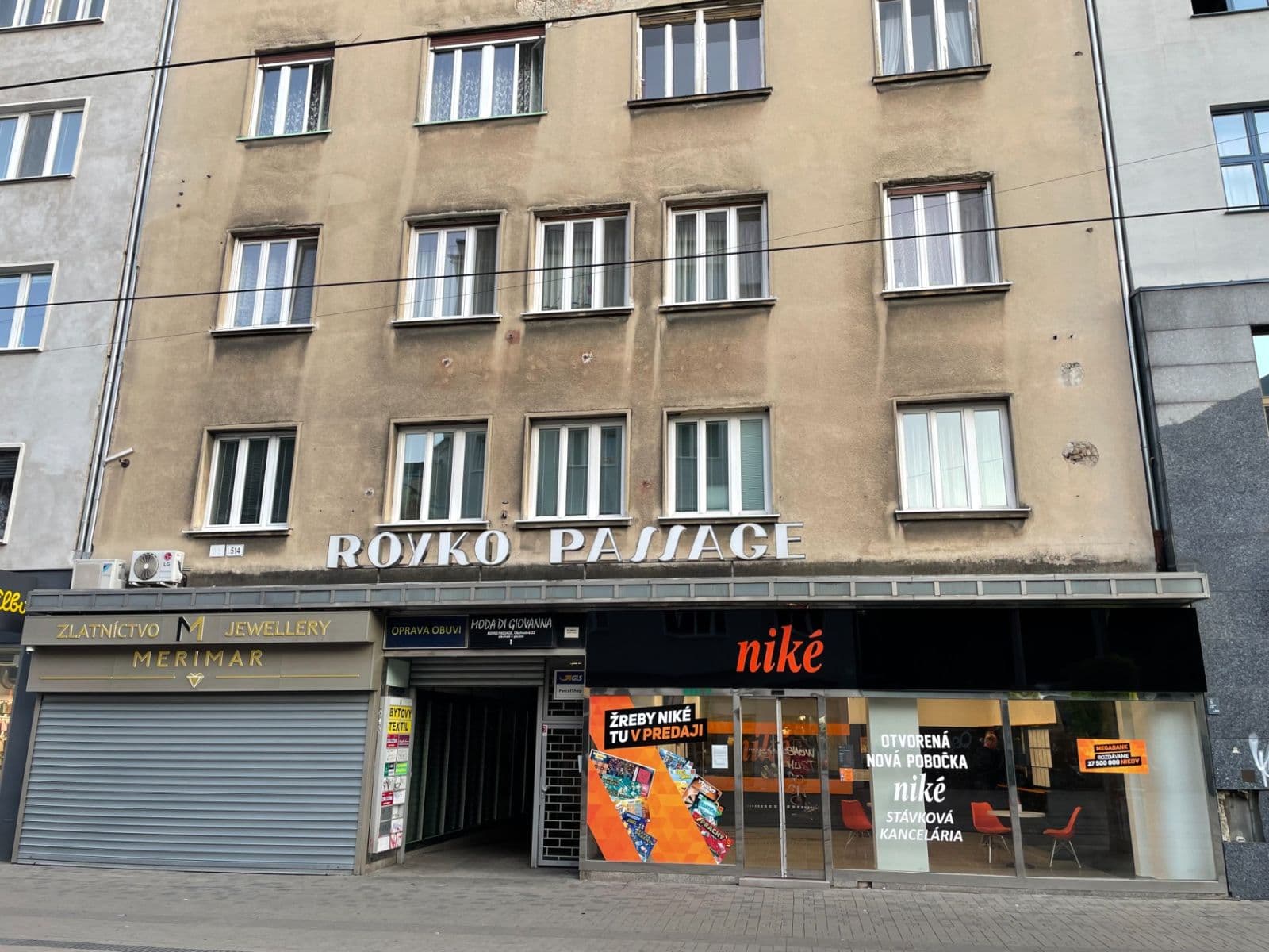Prodej bytu Garsoniéra 40 m², Obchodná, Bratislava - mestská časť Staré Mesto, Bratislavský kraj Prodej bytu Garsoniéra 40 m², Obchodná, Bratislava - mestská časť Staré Mesto, Bratislavský kraj