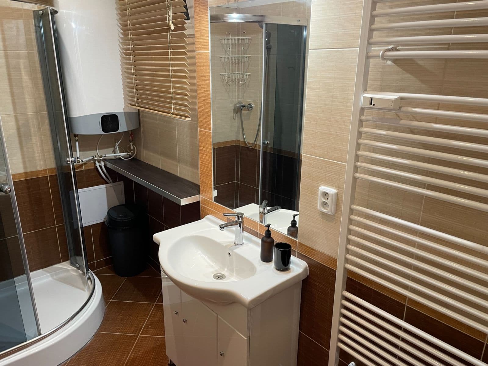 Prodej bytu Garsoniéra 40 m², Obchodná, Bratislava - mestská časť Staré Mesto, Bratislavský kraj Prodej bytu Garsoniéra 40 m², Obchodná, Bratislava - mestská časť Staré Mesto, Bratislavský kraj