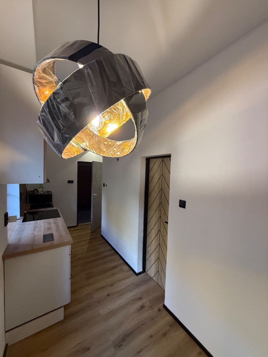 Pronájem bytu 1+1 30 m², Podhorská, Jablonec nad Nisou, Liberecký kraj Pronájem bytu 1+1 30 m², Podhorská, Jablonec nad Nisou, Liberecký kraj
