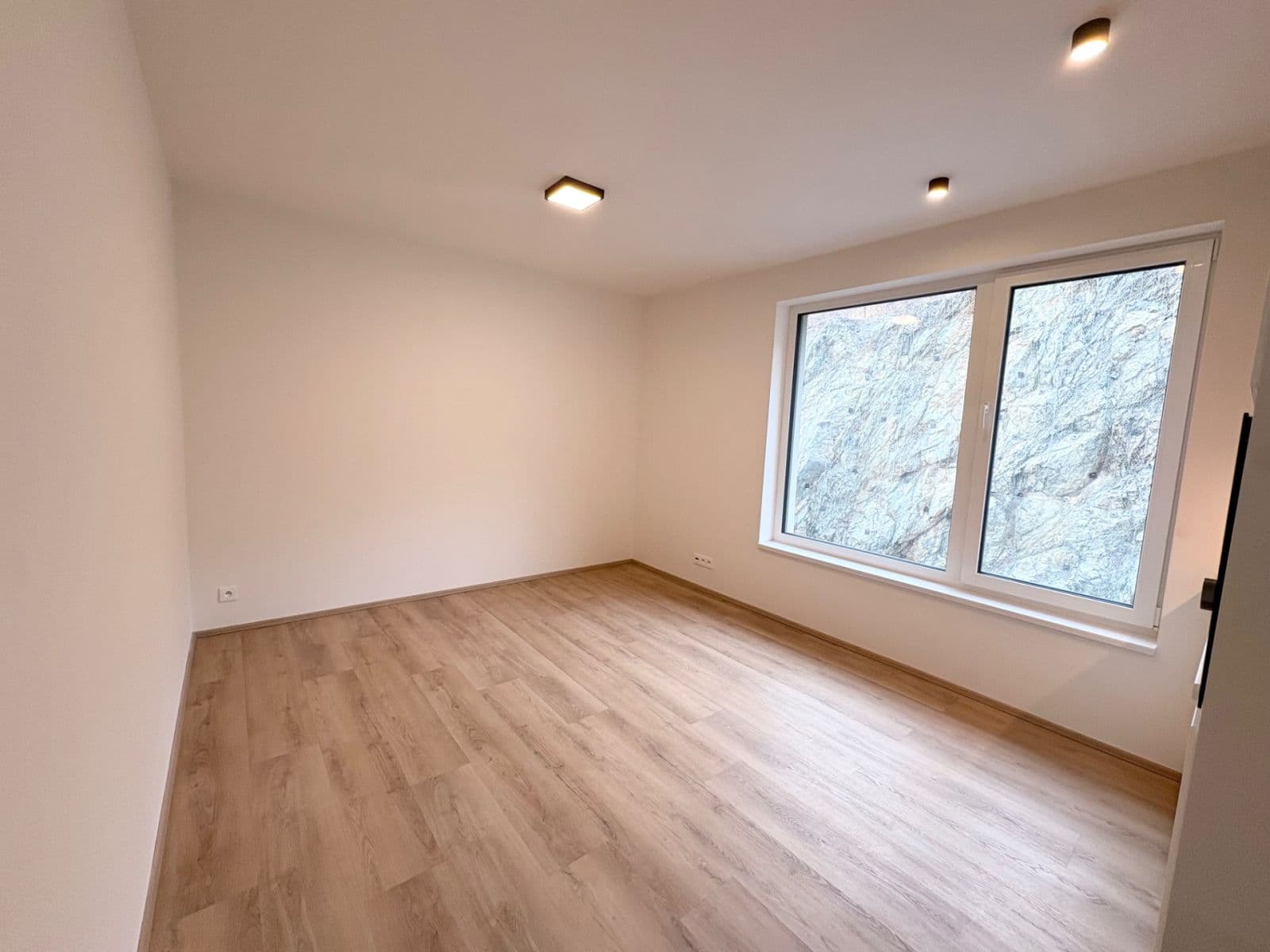 Pronájem bytu 1+kk 25 m², Bystrcká, Brno, Jihomoravský kraj Pronájem bytu 1+kk 25 m², Bystrcká, Brno, Jihomoravský kraj
