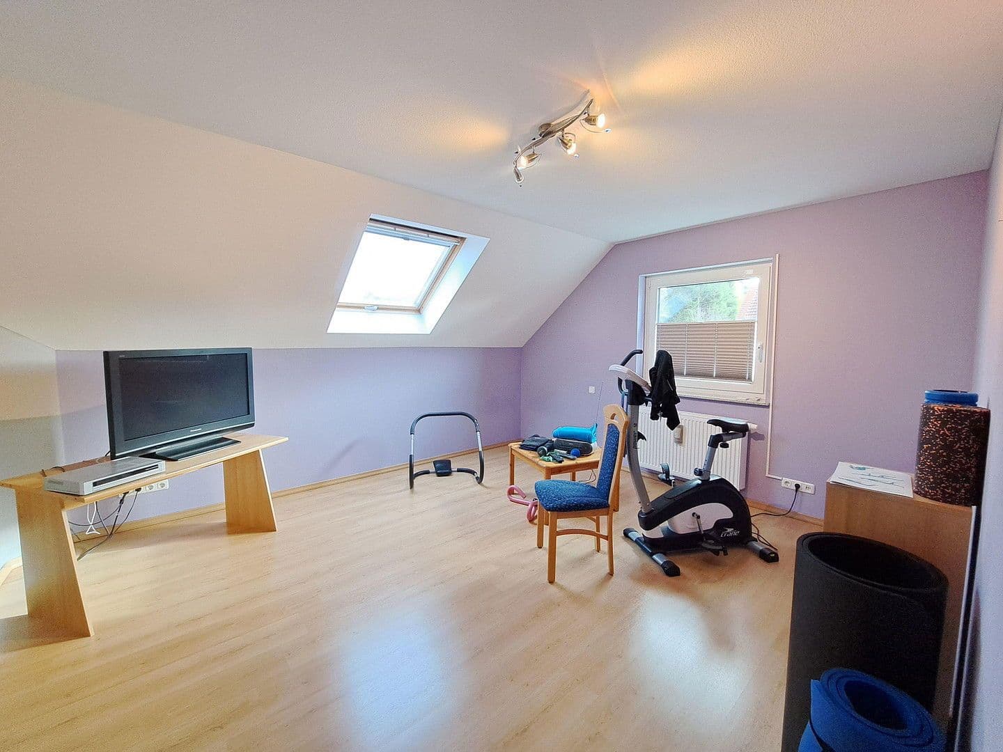 Prodej domu 126 m², pozemek 726 m², Keltenweg 2, Osburg, Porýní-Falc Prodej domu 126 m², pozemek 726 m², Keltenweg 2, Osburg, Porýní-Falc