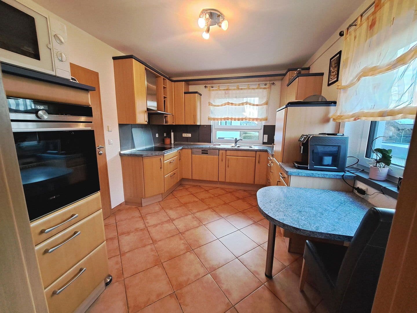 Prodej domu 126 m², pozemek 726 m², Keltenweg 2, Osburg, Porýní-Falc Prodej domu 126 m², pozemek 726 m², Keltenweg 2, Osburg, Porýní-Falc