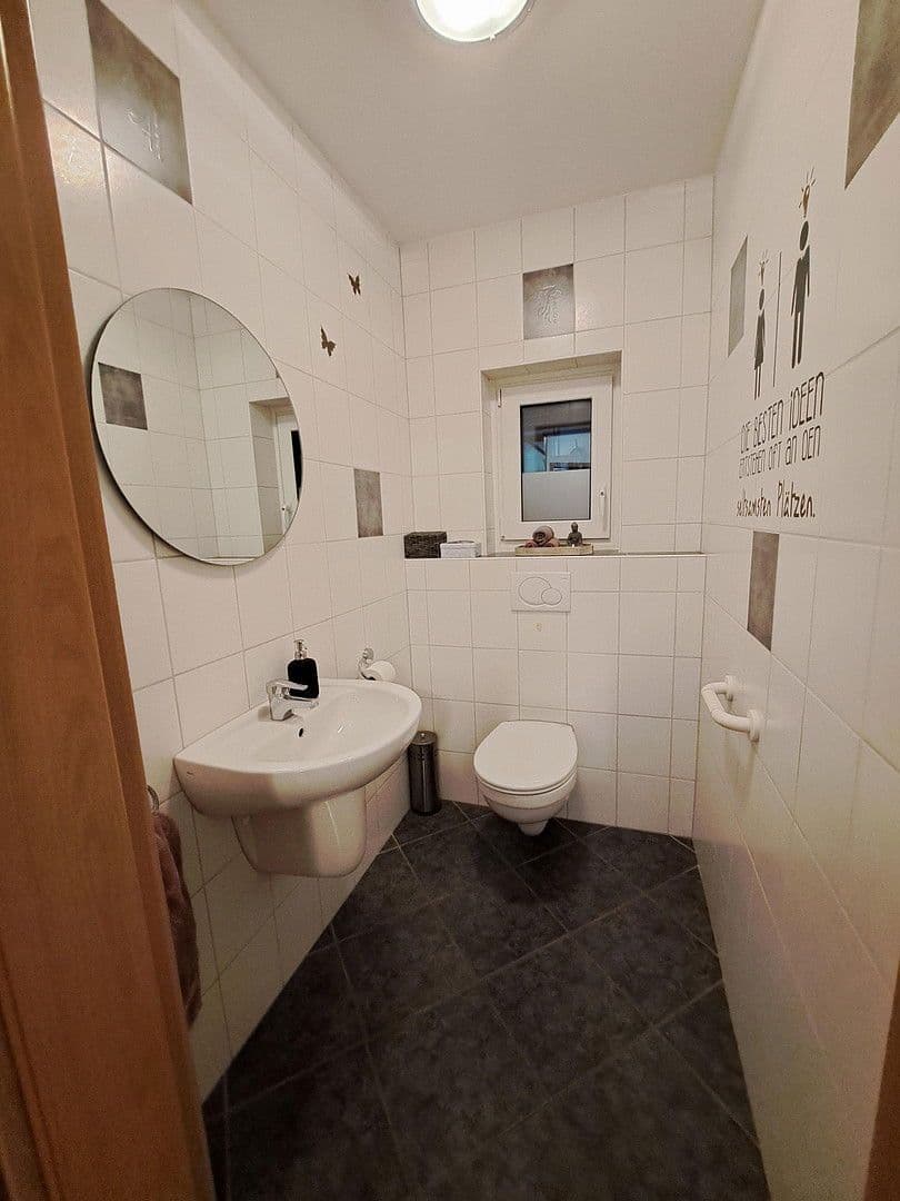 Prodej domu 126 m², pozemek 726 m², Keltenweg 2, Osburg, Porýní-Falc Prodej domu 126 m², pozemek 726 m², Keltenweg 2, Osburg, Porýní-Falc