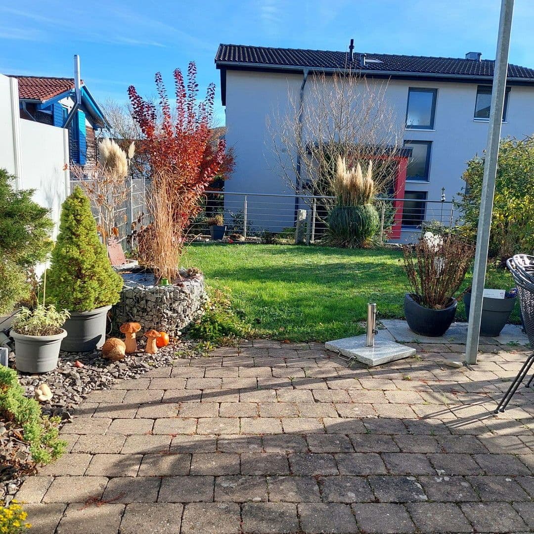 Prodej domu 106 m², pozemek 200 m², Süßen, Bádensko-Württembersko Prodej domu 106 m², pozemek 200 m², Süßen, Bádensko-Württembersko