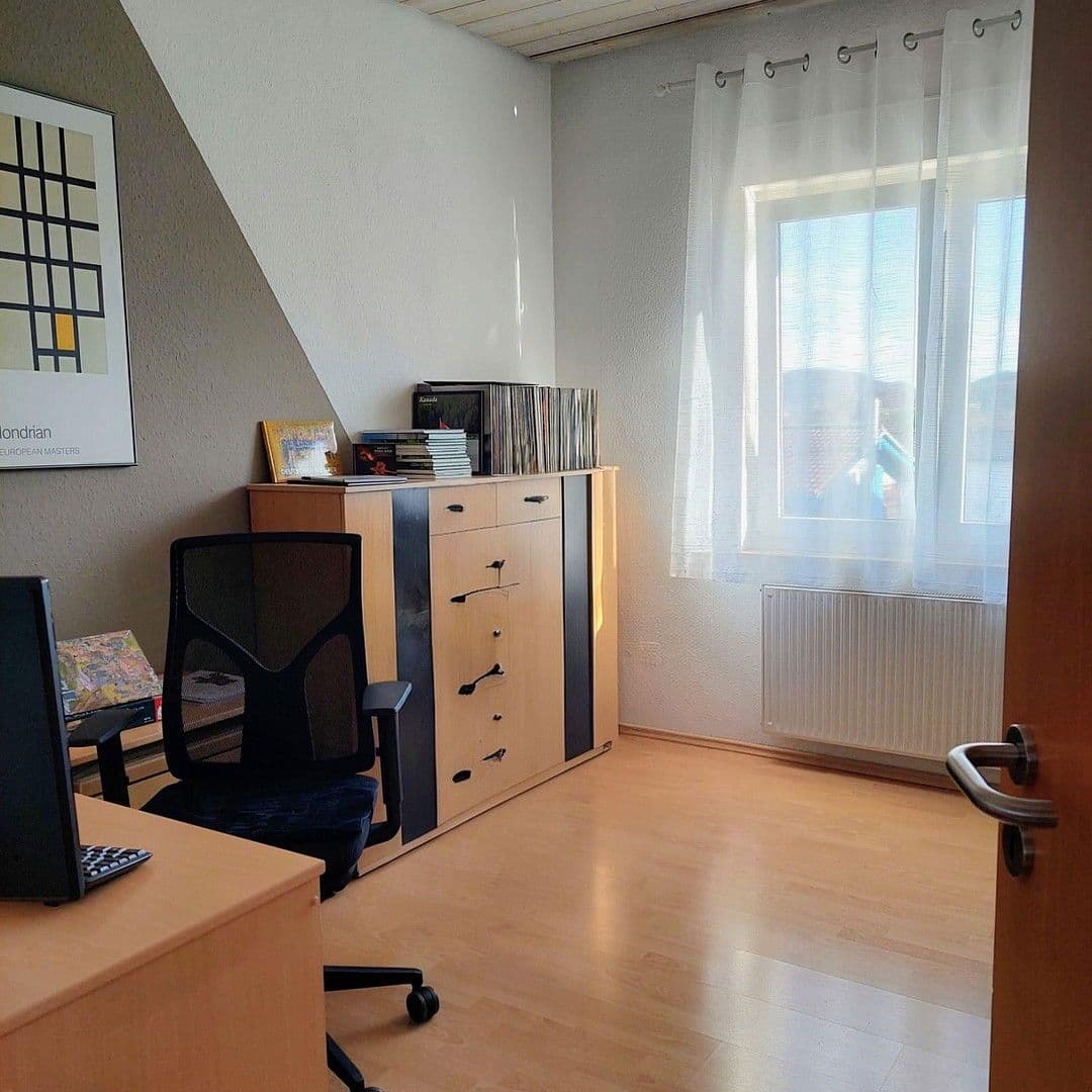 Prodej domu 106 m², pozemek 200 m², Süßen, Bádensko-Württembersko Prodej domu 106 m², pozemek 200 m², Süßen, Bádensko-Württembersko