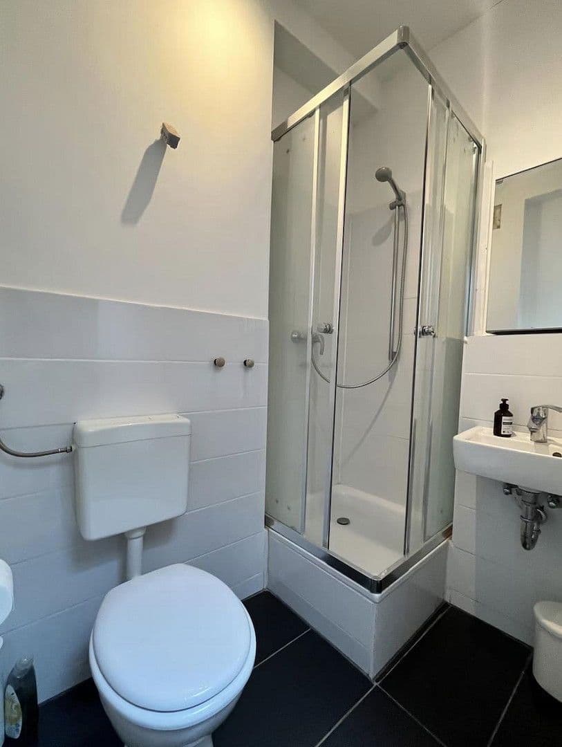 Pronájem bytu 3+1 135 m², Badstr. 61, Berlin, Berlín Pronájem bytu 3+1 135 m², Badstr. 61, Berlin, Berlín