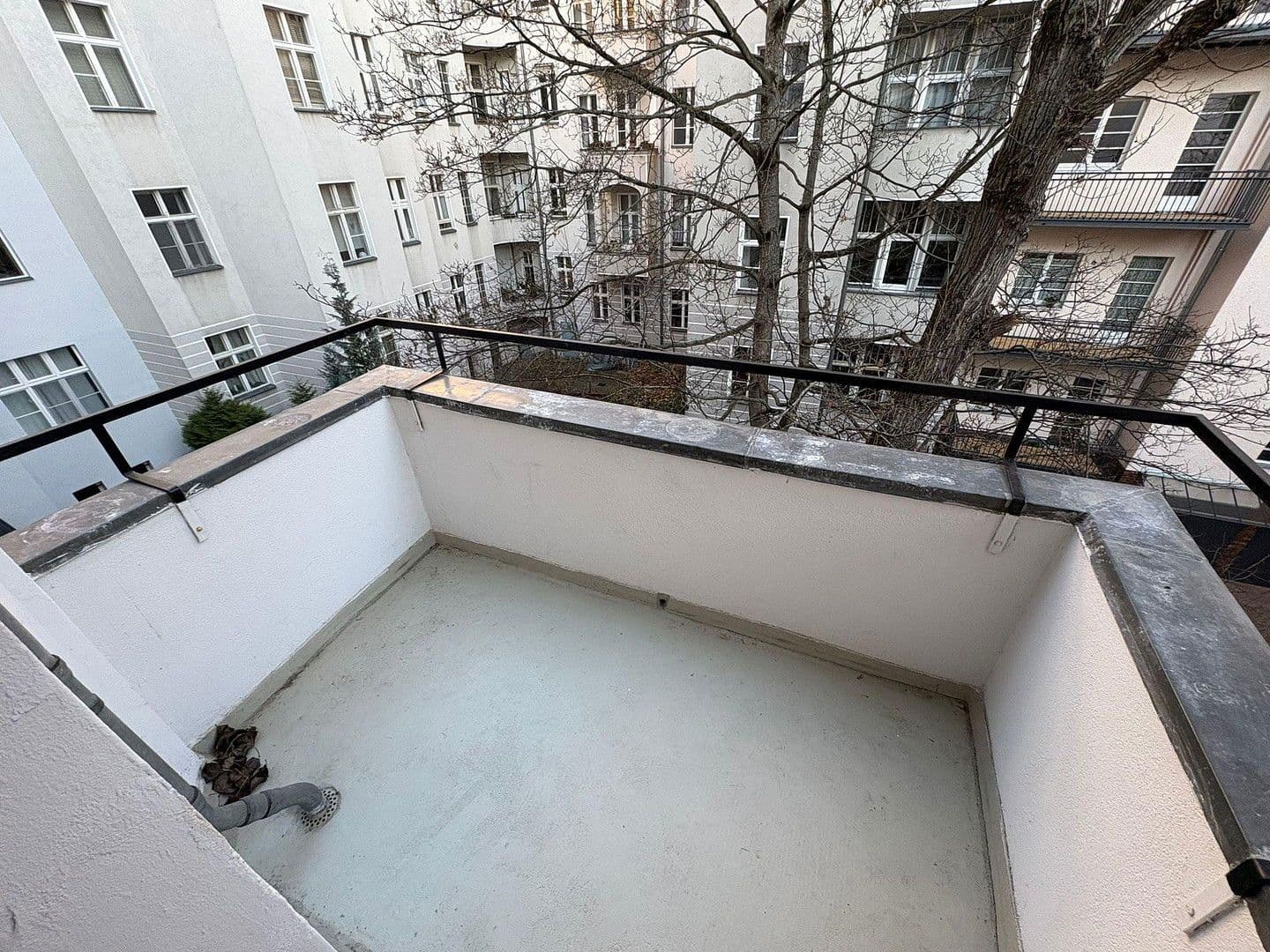 Pronájem bytu 3+1 85 m², Duisburgerstr. 15, Berlin, Berlín Pronájem bytu 3+1 85 m², Duisburgerstr. 15, Berlin, Berlín