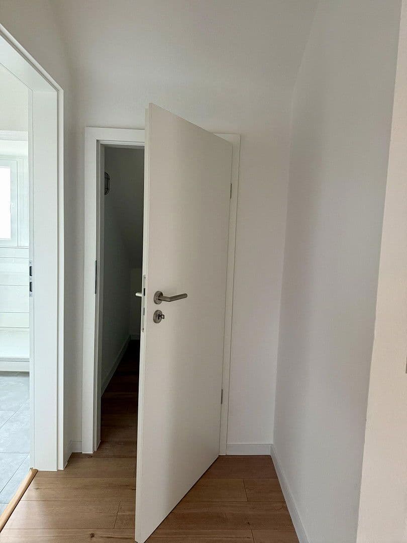 Pronájem bytu 2+1 85 m², Gartenstraße 30, Ludwigshafen am Rhein, Porýní-Falc Pronájem bytu 2+1 85 m², Gartenstraße 30, Ludwigshafen am Rhein, Porýní-Falc