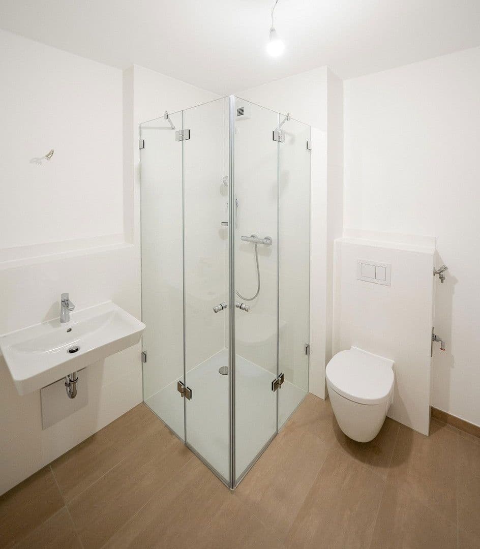 Pronájem bytu 2+1 60 m², Marie-Deubler-Str. 4, Neuried, Bavorsko Pronájem bytu 2+1 60 m², Marie-Deubler-Str. 4, Neuried, Bavorsko