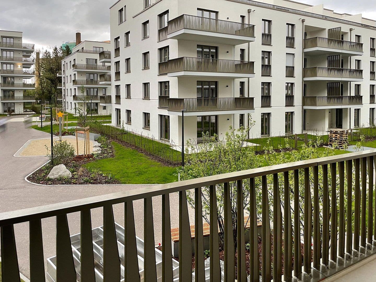 Pronájem bytu 2+1 60 m², Marie-Deubler-Str. 4, Neuried, Bavorsko Pronájem bytu 2+1 60 m², Marie-Deubler-Str. 4, Neuried, Bavorsko