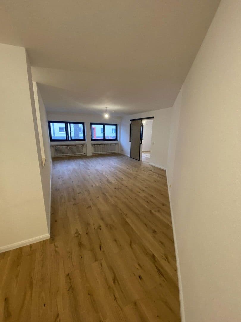 Pronájem bytu 1+1 55 m², Köln, Severní Porýní-Vestfálsko Pronájem bytu 1+1 55 m², Köln, Severní Porýní-Vestfálsko