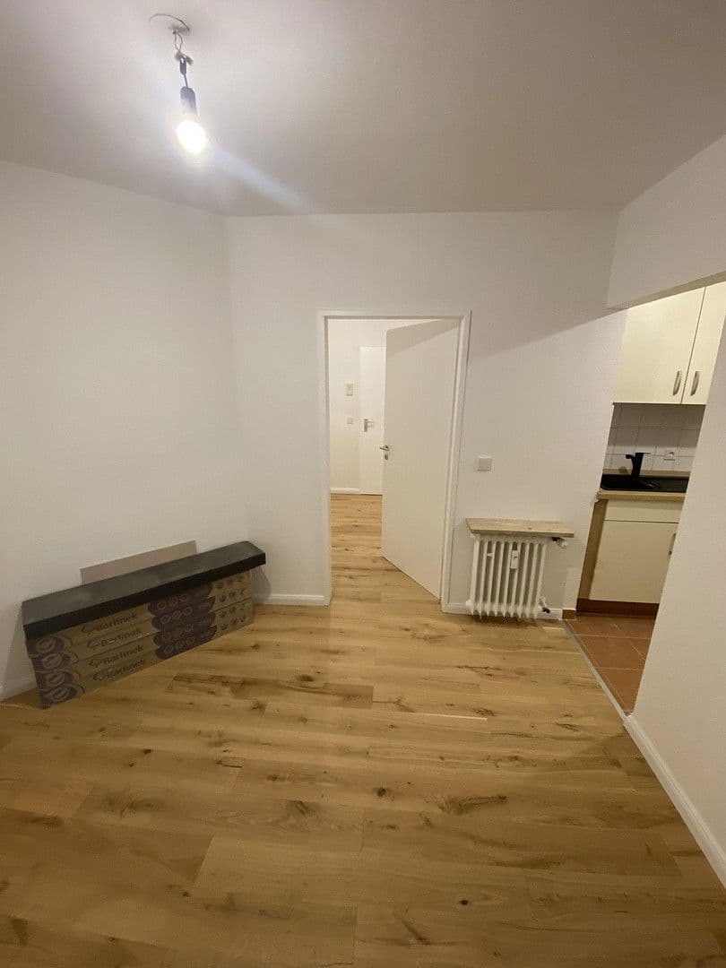 Pronájem bytu 1+1 55 m², Köln, Severní Porýní-Vestfálsko Pronájem bytu 1+1 55 m², Köln, Severní Porýní-Vestfálsko