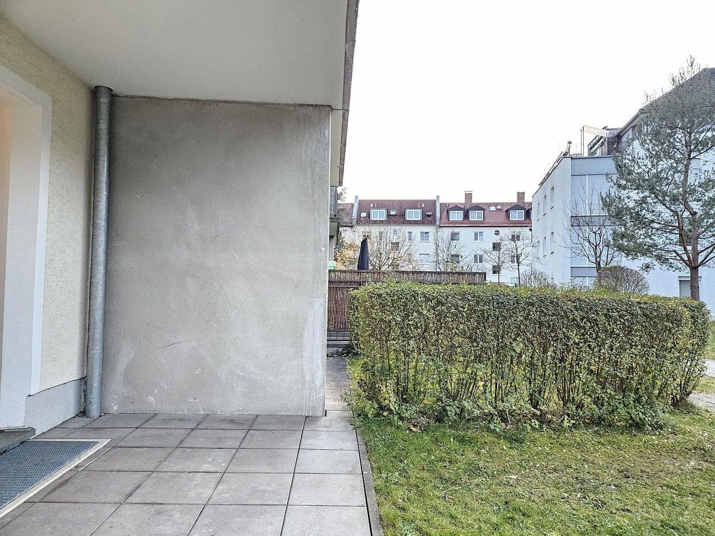 Pronájem bytu 2+1 47 m², Oberbiberger Straße 10, München, Bavorsko Pronájem bytu 2+1 47 m², Oberbiberger Straße 10, München, Bavorsko