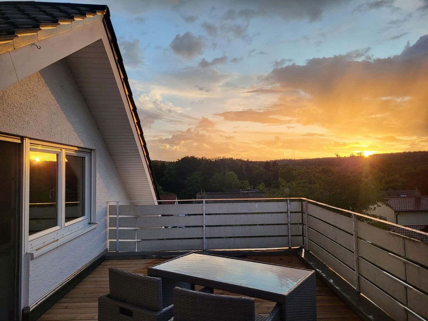 Prodej domu 245 m², pozemek 534 m², Wurmberg, Bádensko-Württembersko Prodej domu 245 m², pozemek 534 m², Wurmberg, Bádensko-Württembersko