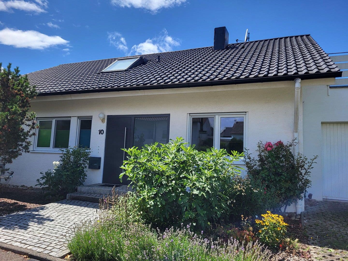 Prodej domu 245 m², pozemek 534 m², Wurmberg, Bádensko-Württembersko Prodej domu 245 m², pozemek 534 m², Wurmberg, Bádensko-Württembersko
