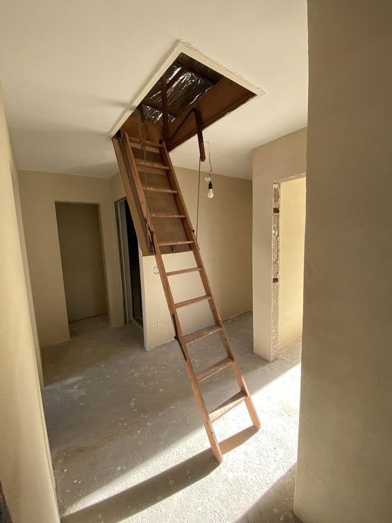 Prodej domu 138 m², pozemek 378 m², Nettetal, Severní Porýní-Vestfálsko Prodej domu 138 m², pozemek 378 m², Nettetal, Severní Porýní-Vestfálsko