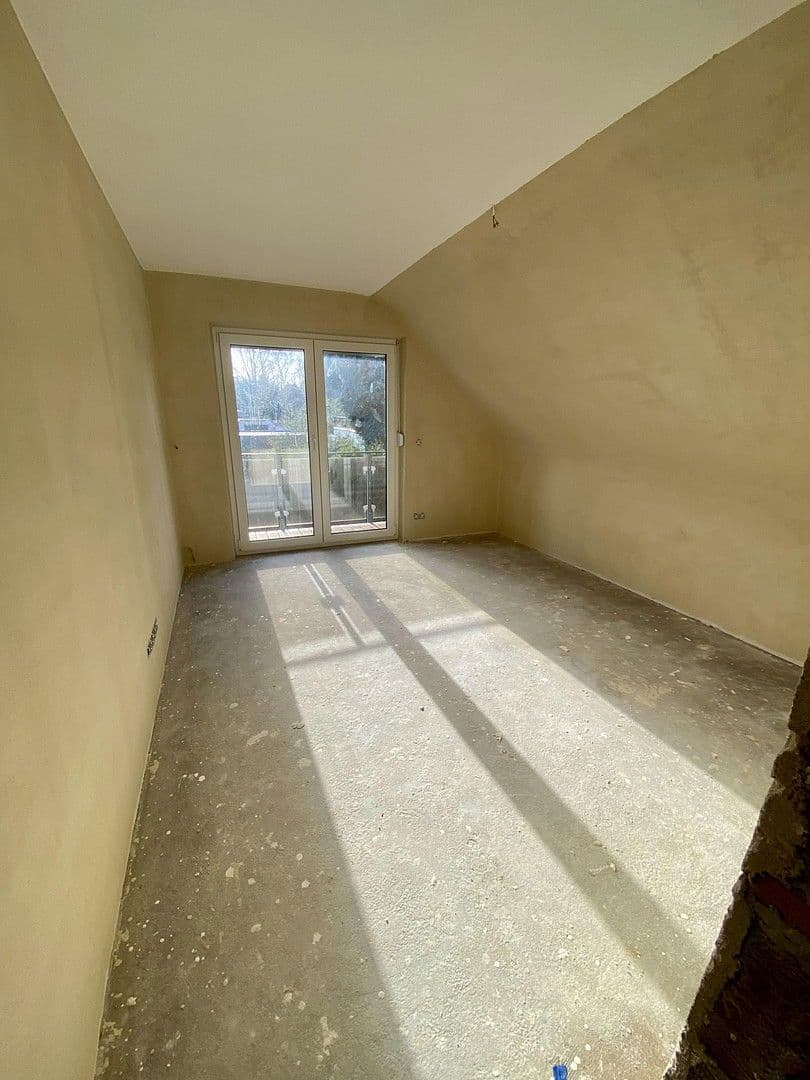 Prodej domu 138 m², pozemek 378 m², Nettetal, Severní Porýní-Vestfálsko Prodej domu 138 m², pozemek 378 m², Nettetal, Severní Porýní-Vestfálsko