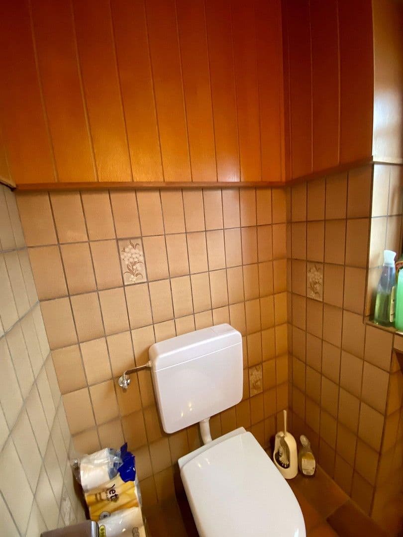 Prodej domu 138 m², pozemek 378 m², Nettetal, Severní Porýní-Vestfálsko Prodej domu 138 m², pozemek 378 m², Nettetal, Severní Porýní-Vestfálsko