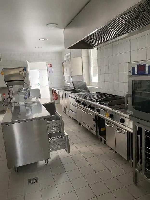 Pronájem nebytového prostoru 300 m², Guttenburg 3, Kraiburg am Inn, Bavorsko Pronájem nebytového prostoru 300 m², Guttenburg 3, Kraiburg am Inn, Bavorsko