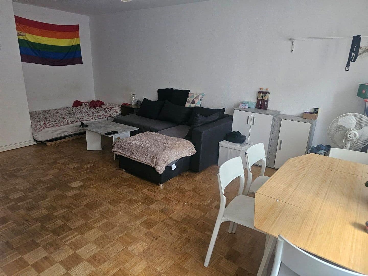 Pronájem bytu 1+1 37 m², Goethestraße 3, Nürnberg, Bavorsko Pronájem bytu 1+1 37 m², Goethestraße 3, Nürnberg, Bavorsko