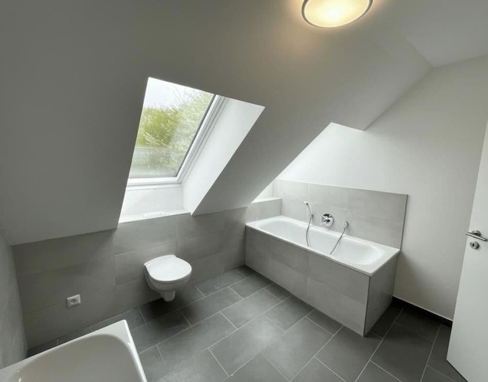 Pronájem bytu 4+1 164 m², Sierksdorfer Straße 65, Neustadt in Holstein, Šlesvicko-Holštýnsko Pronájem bytu 4+1 164 m², Sierksdorfer Straße 65, Neustadt in Holstein, Šlesvicko-Holštýnsko