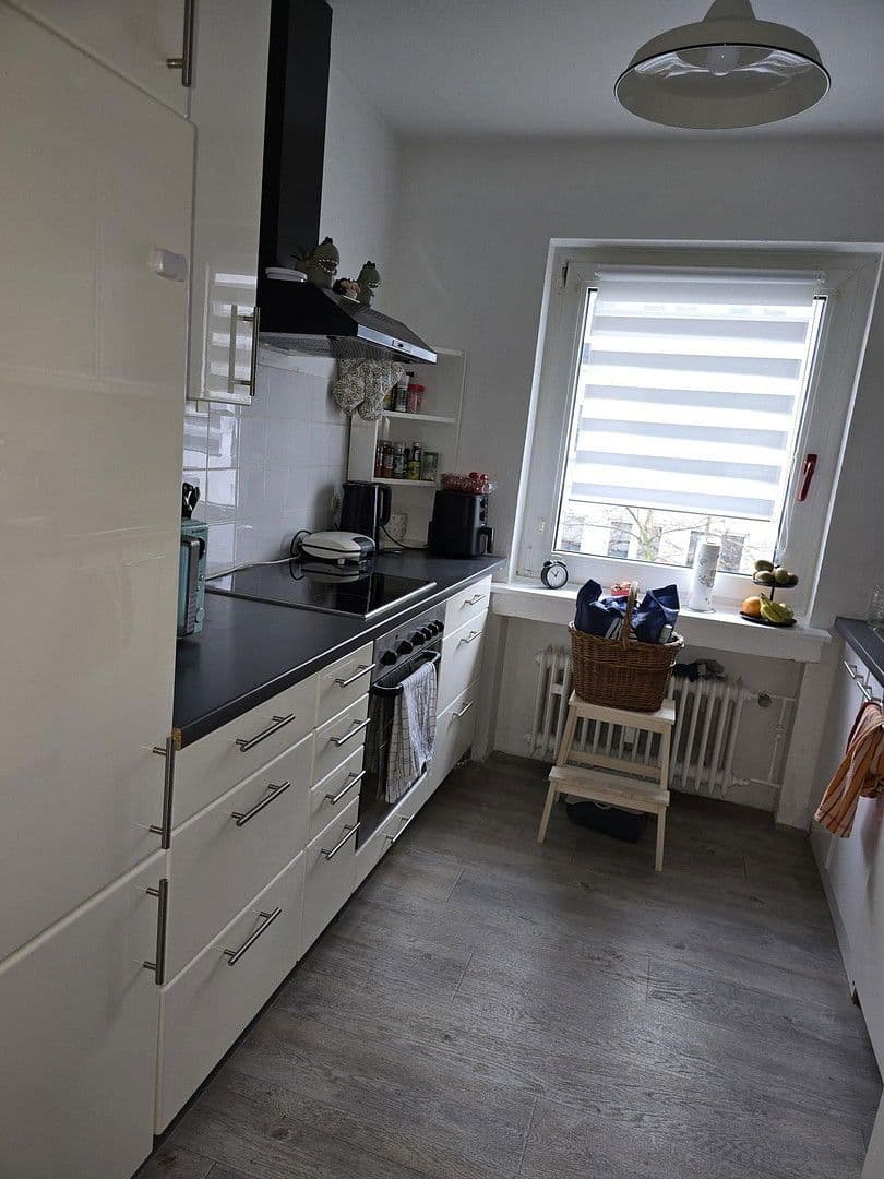 Pronájem bytu 2+1 69 m², Dönhoffstr. 32, Leverkusen, Severní Porýní-Vestfálsko Pronájem bytu 2+1 69 m², Dönhoffstr. 32, Leverkusen, Severní Porýní-Vestfálsko