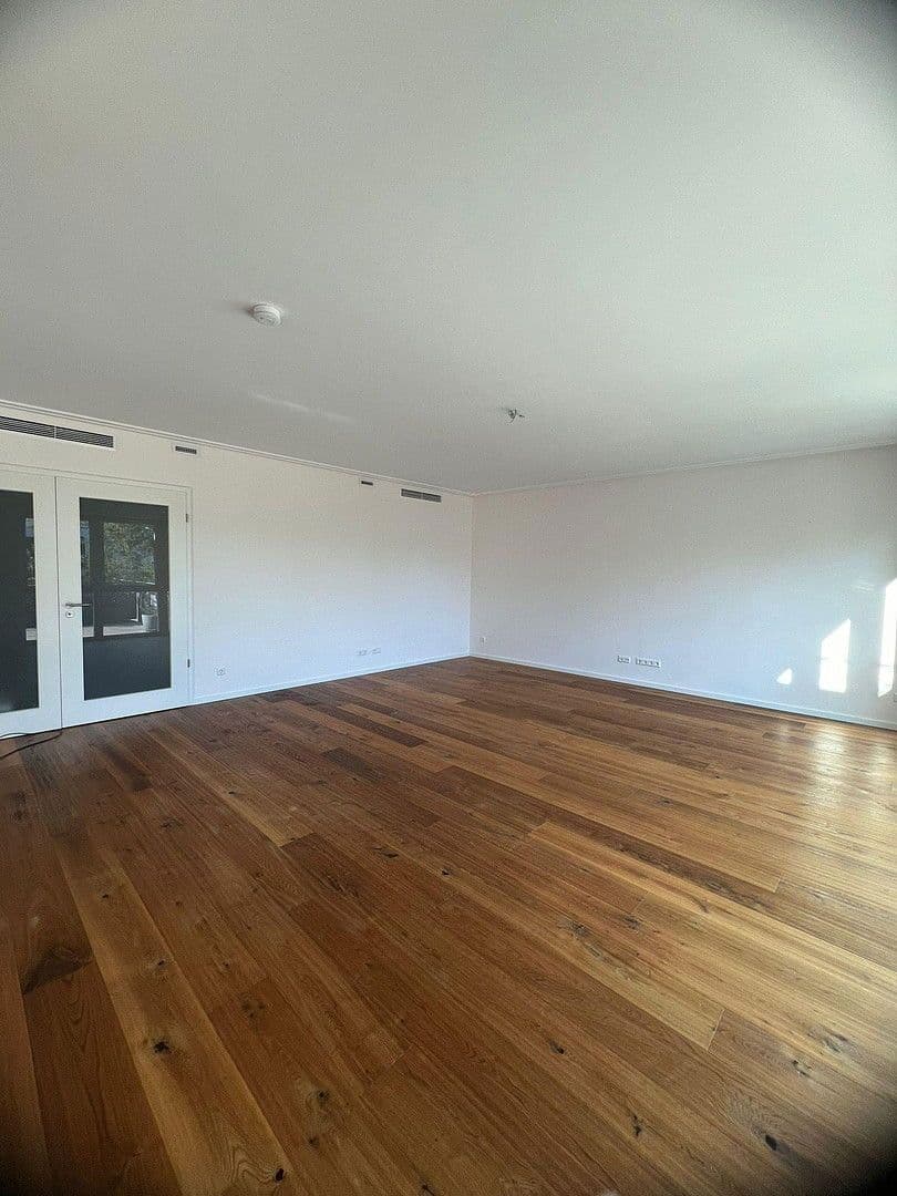 Prodej bytu 4+kk 168 m², Backnang, Bádensko-Württembersko Prodej bytu 4+kk 168 m², Backnang, Bádensko-Württembersko