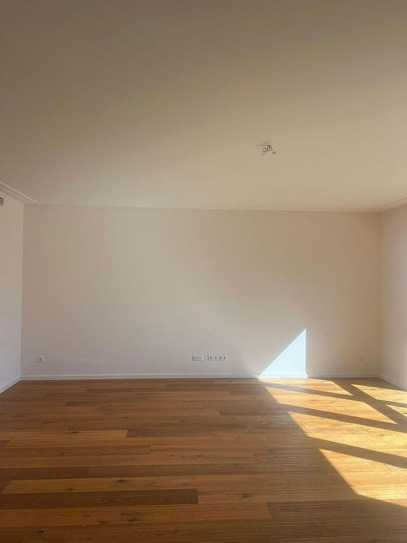 Prodej bytu 4+kk 168 m², Backnang, Bádensko-Württembersko Prodej bytu 4+kk 168 m², Backnang, Bádensko-Württembersko