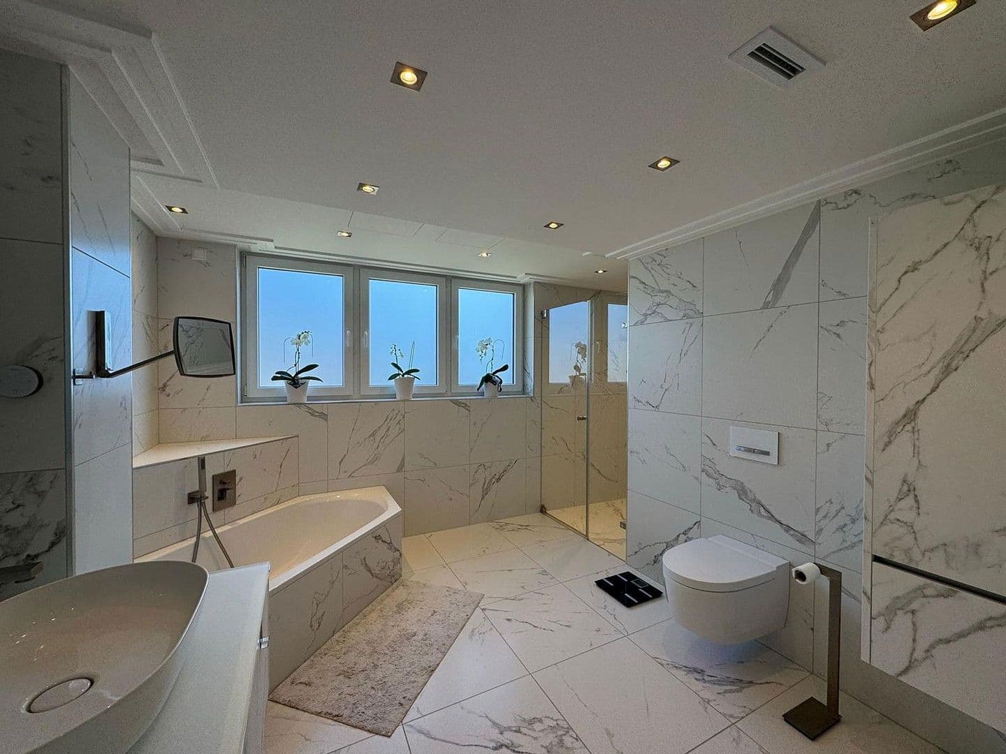 Prodej bytu 4+kk 168 m², Backnang, Bádensko-Württembersko Prodej bytu 4+kk 168 m², Backnang, Bádensko-Württembersko