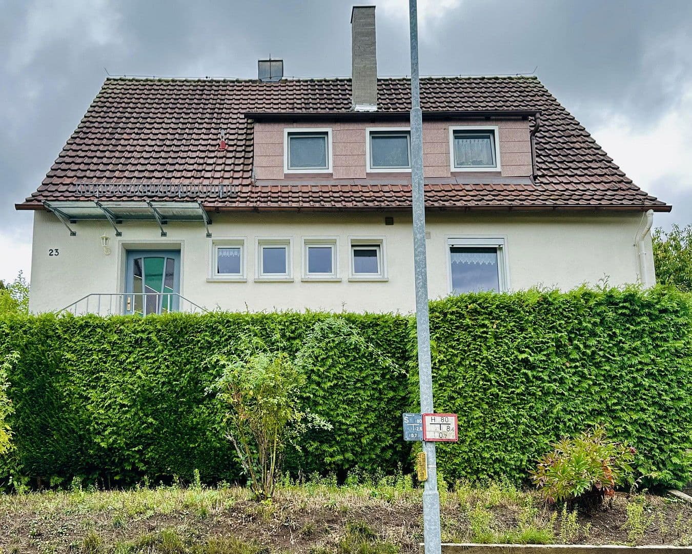 Prodej domu 122 m², pozemek 915 m², Bad Neustadt an der Saale, Bavorsko Prodej domu 122 m², pozemek 915 m², Bad Neustadt an der Saale, Bavorsko