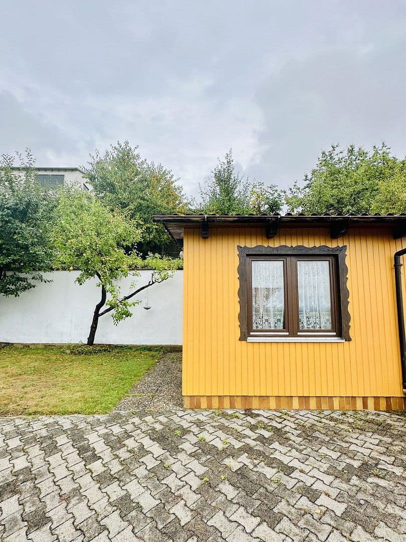 Prodej domu 122 m², pozemek 915 m², Bad Neustadt an der Saale, Bavorsko Prodej domu 122 m², pozemek 915 m², Bad Neustadt an der Saale, Bavorsko