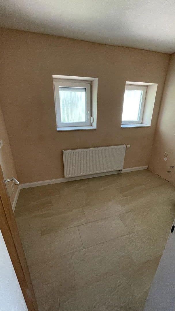 Prodej domu 250 m², pozemek 998 m², Krautgartenweg 3, Neckargemünd, Bádensko-Württembersko Prodej domu 250 m², pozemek 998 m², Krautgartenweg 3, Neckargemünd, Bádensko-Württembersko