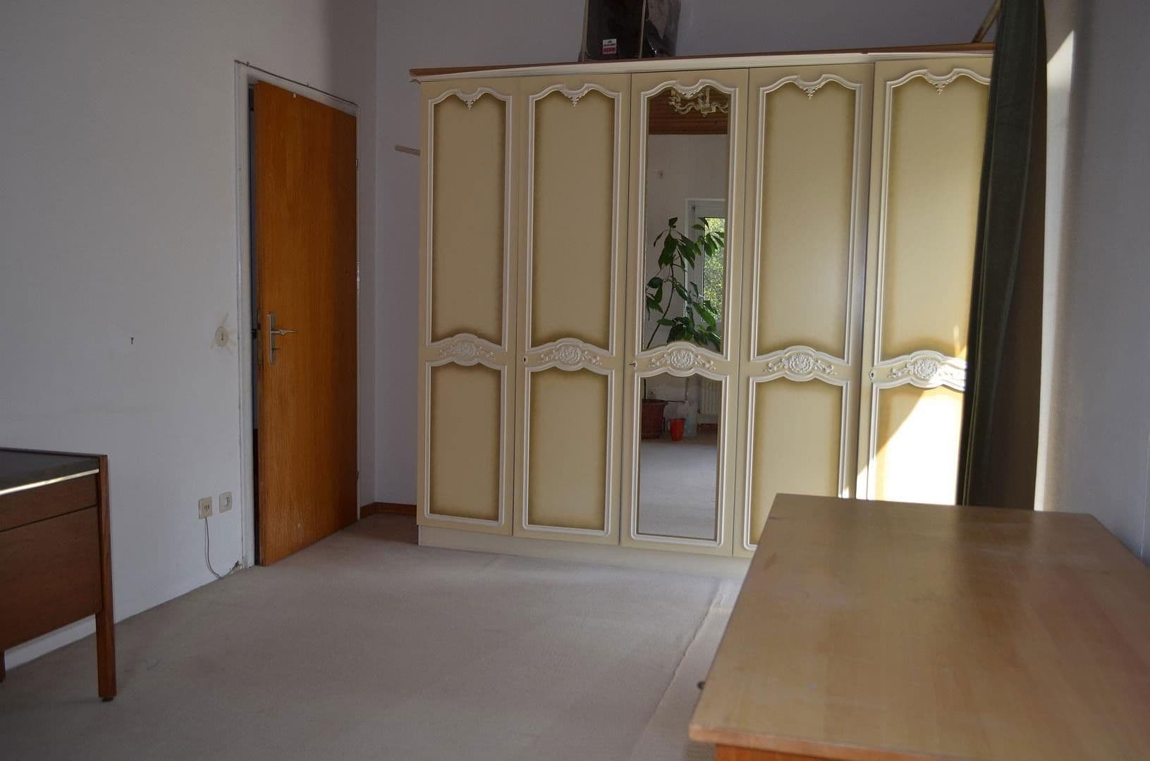 Prodej domu 250 m², pozemek 998 m², Krautgartenweg 3, Neckargemünd, Bádensko-Württembersko Prodej domu 250 m², pozemek 998 m², Krautgartenweg 3, Neckargemünd, Bádensko-Württembersko