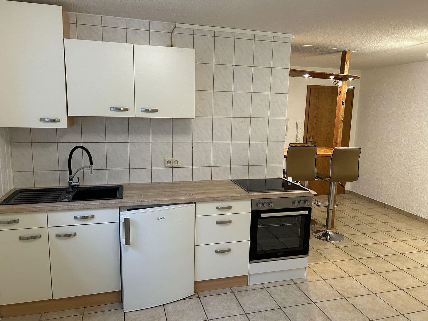 Pronájem bytu 1+1 33 m², Stutensee, Bádensko-Württembersko Pronájem bytu 1+1 33 m², Stutensee, Bádensko-Württembersko